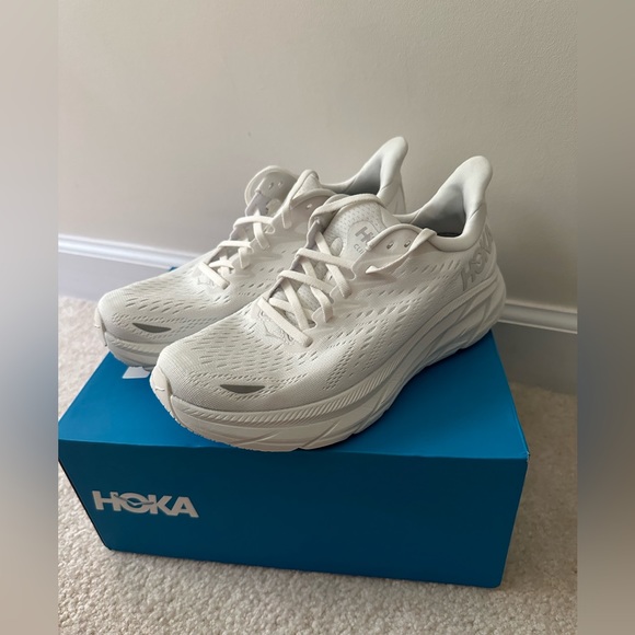 Hoka Clifton 8 All White - Picture 3 of 4
